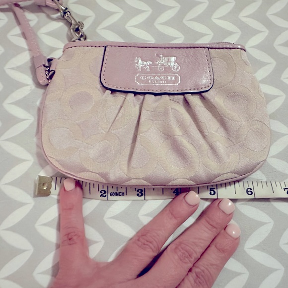 👛Coach wristlet - Picture 4 of 7